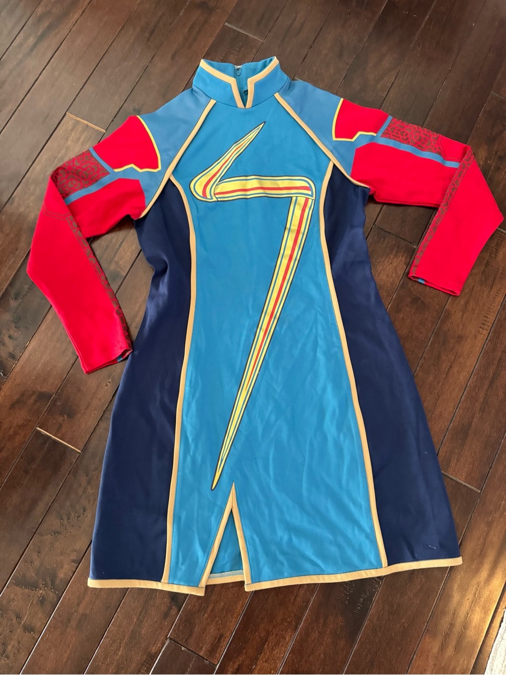 Her Universe Ms Marvel costume